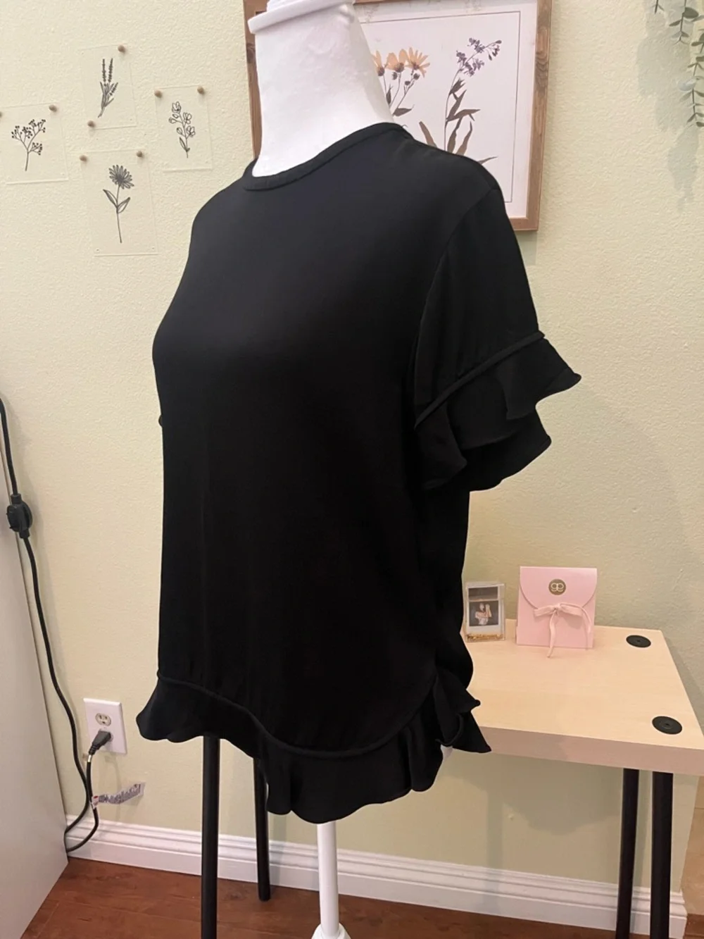 Kate Spade New York Black Ruffle Hem & Flutter Sleeve Blouse - Size S